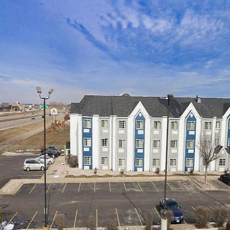 Microtel Inn & Suites By Wyndham Sioux Falls Exterior photo