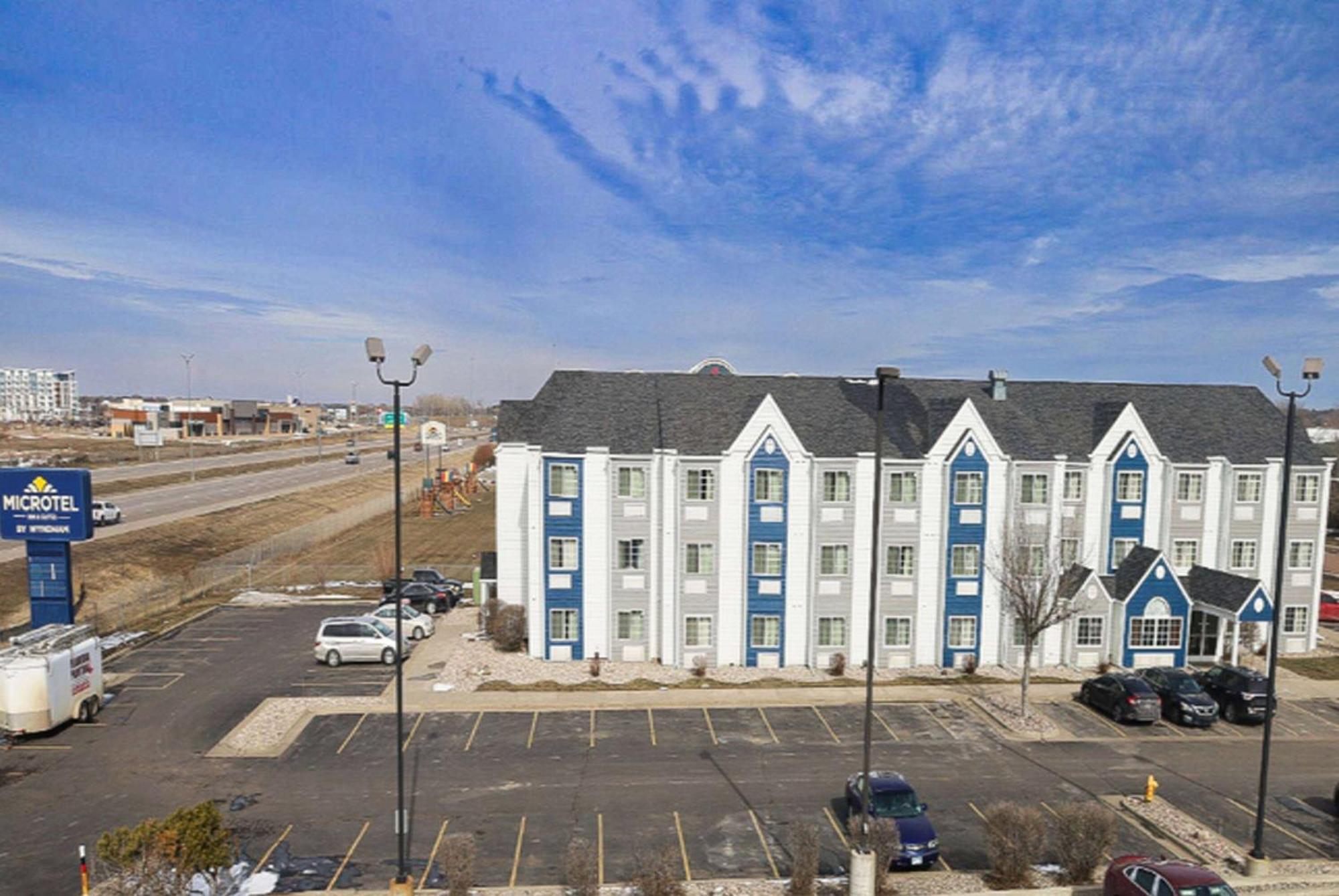 Microtel Inn & Suites By Wyndham Sioux Falls Exterior photo